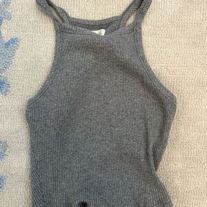 Abercrombie cropped grey tank top